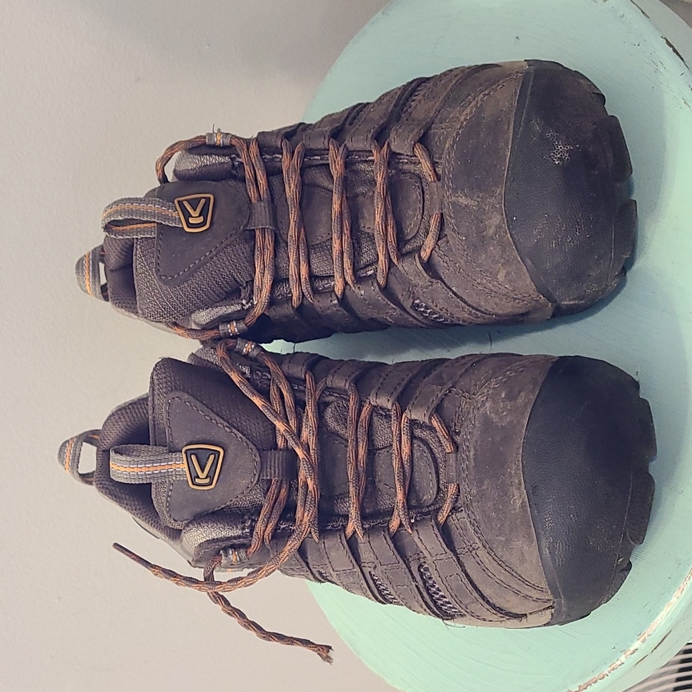 Men's keen shoes
